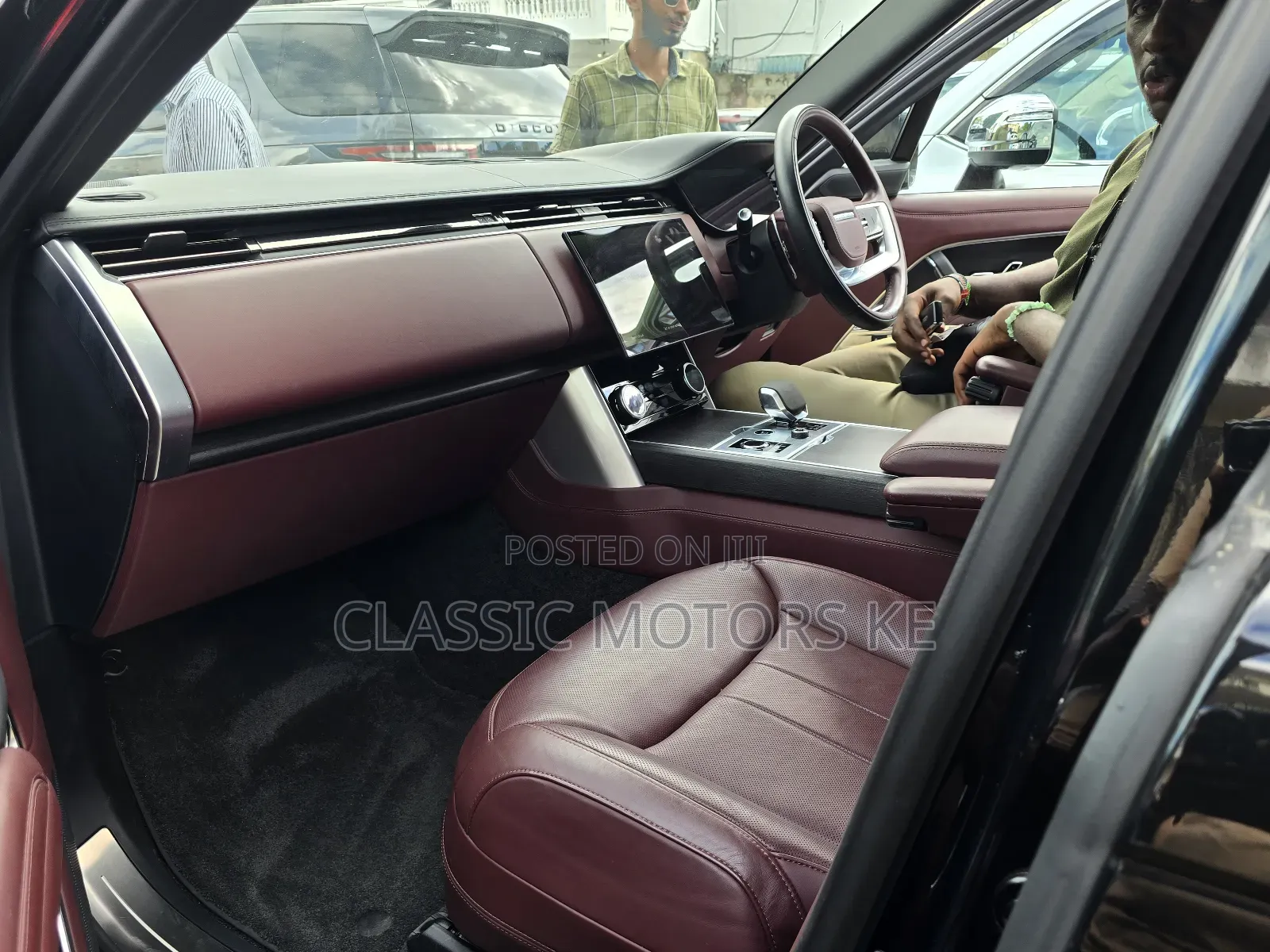 Land Rover Range Rover Vogue 2023 Black