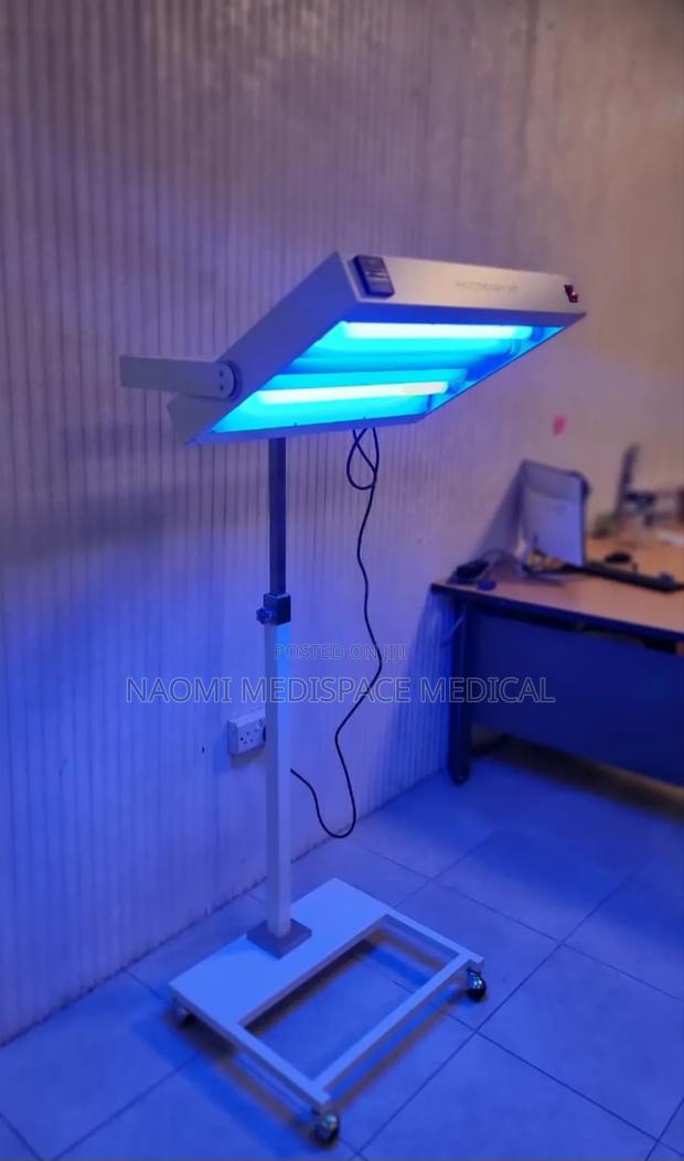 Quality Halogen Phototherapy Lights - main view