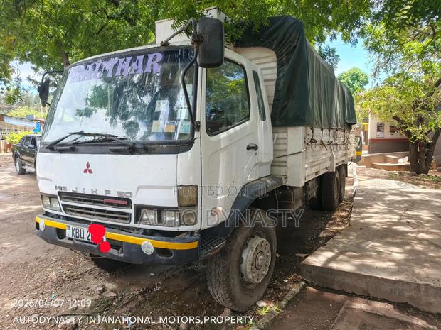 Mitsubishi Mahewa 2007 White
