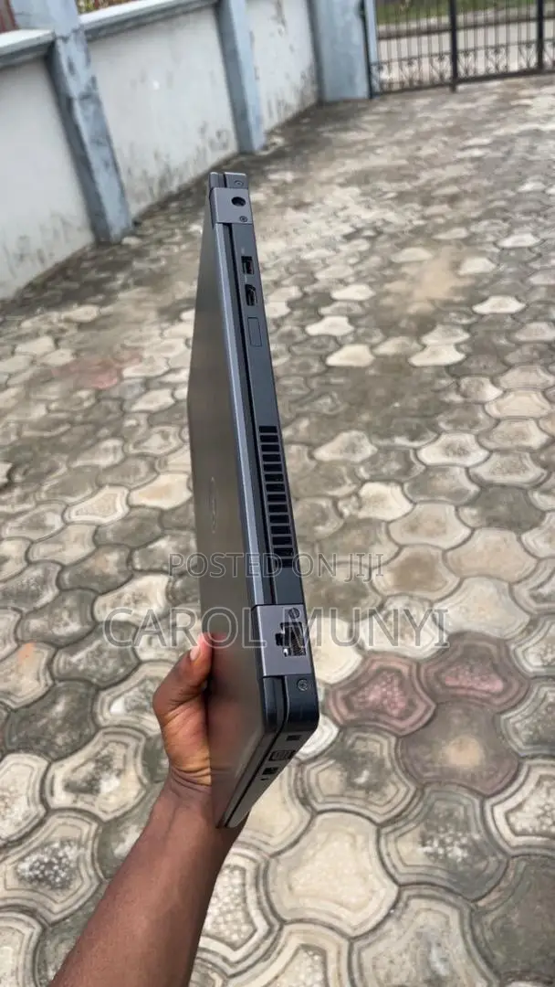 New Laptop Dell Latitude 5490 8GB Intel Core i5 SSD 128GB