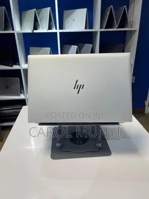 New Laptop HP EliteBook 845 G8 8GB AMD Ryzen 5 SSD 256GB