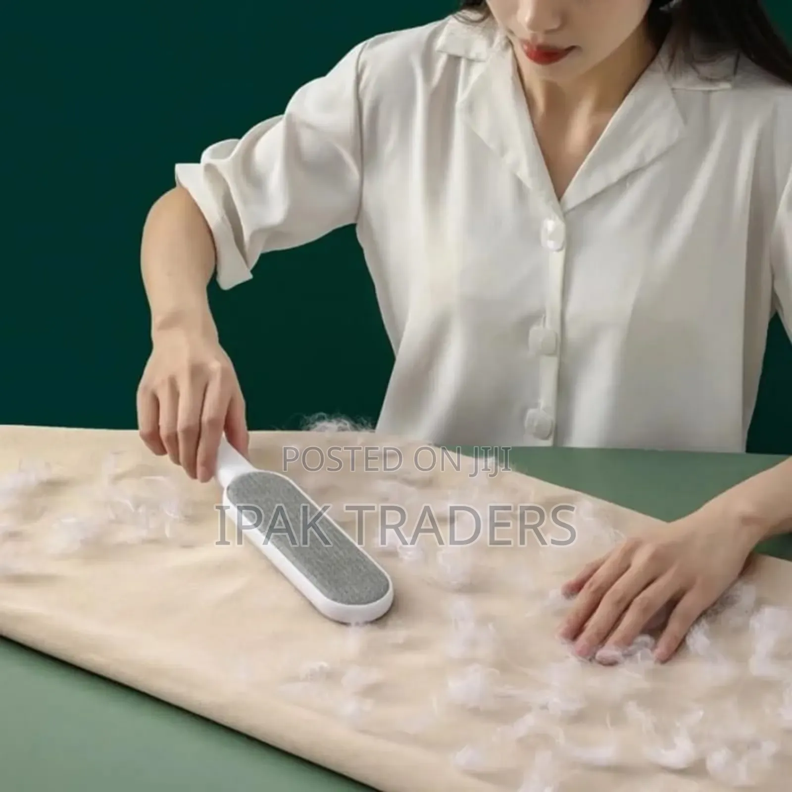 Reusable Lint/Pet Fur Remover. Clean in Seconds Reusable