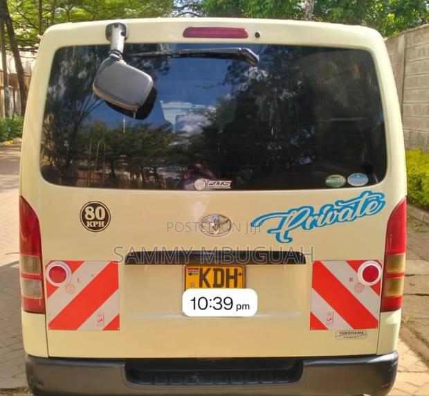 Toyota HiAce 2015 White - thumbnail 6