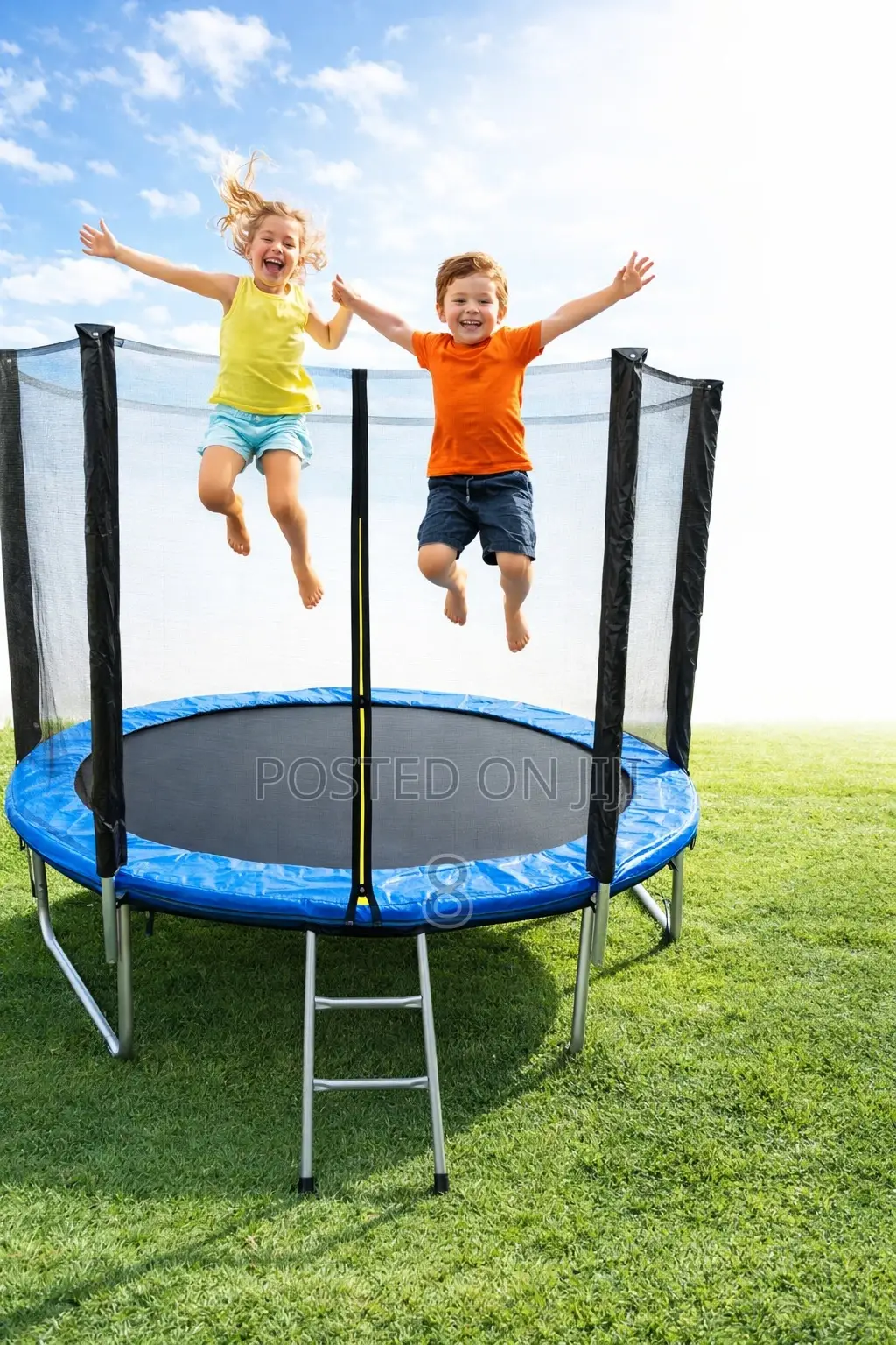 Turn Your Backyard Into a Playground – 8ft Kids Trampoline