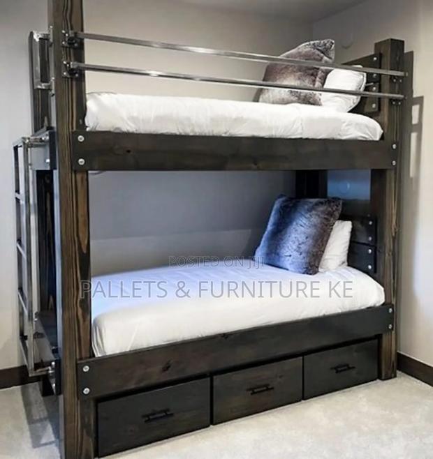 4 by 6 Decker Bed