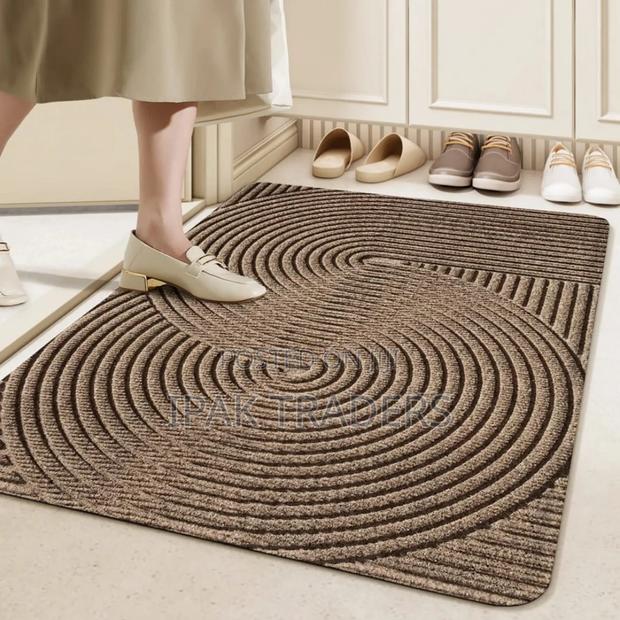 Elegant Swirl Design Entry Mat (50*80)