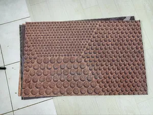Elegant Swirl Design Entry Mat (50*80)