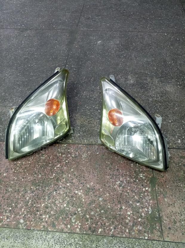 Prado 120 Headlights With Adjuster - thumbnail 2