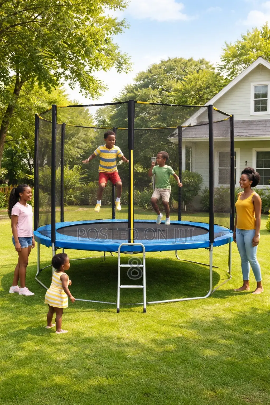 8ft Trampoline With Enclosure