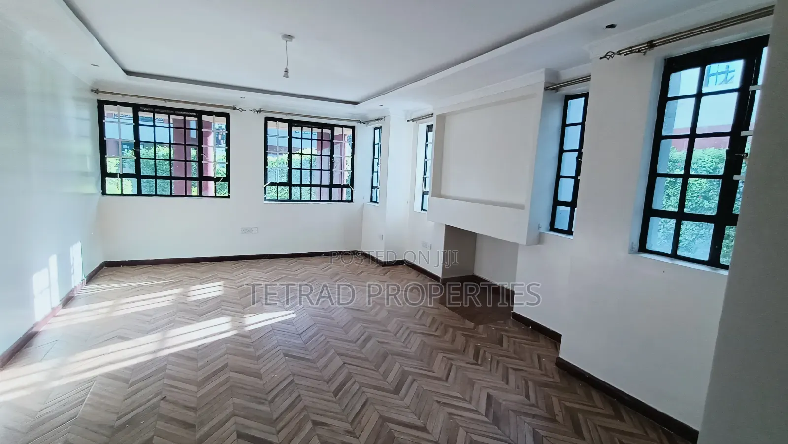 5bdrm Maisonette in Garden Estate, Thome for rent
