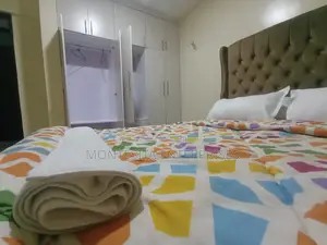 Modern Executive 1br Airbnb Maisawa Apartments