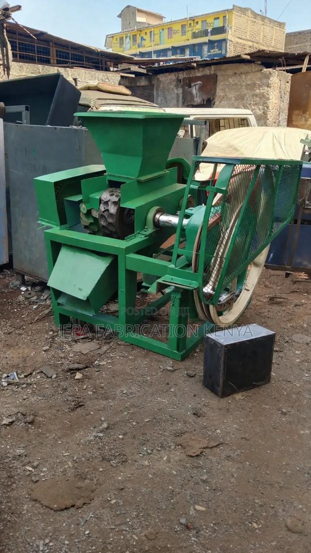 Briquette Machine (Pillow Shape) - thumbnail 2