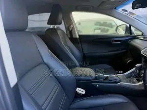 Lexus NX 2017 Pearl