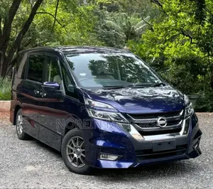 Nissan Serena 2018 Blue