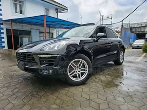 Porsche Macan 2018 Black