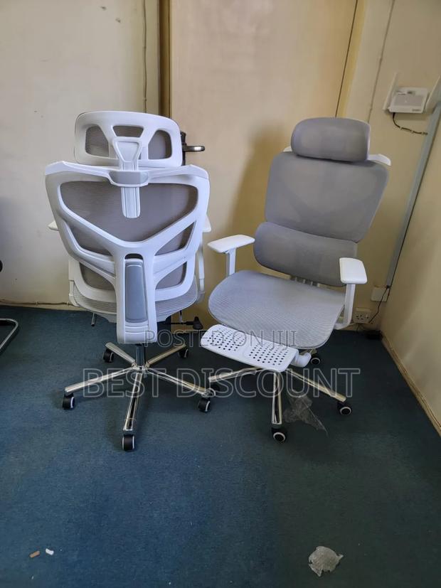 Orthopedic. Office Chairs With Footrest
