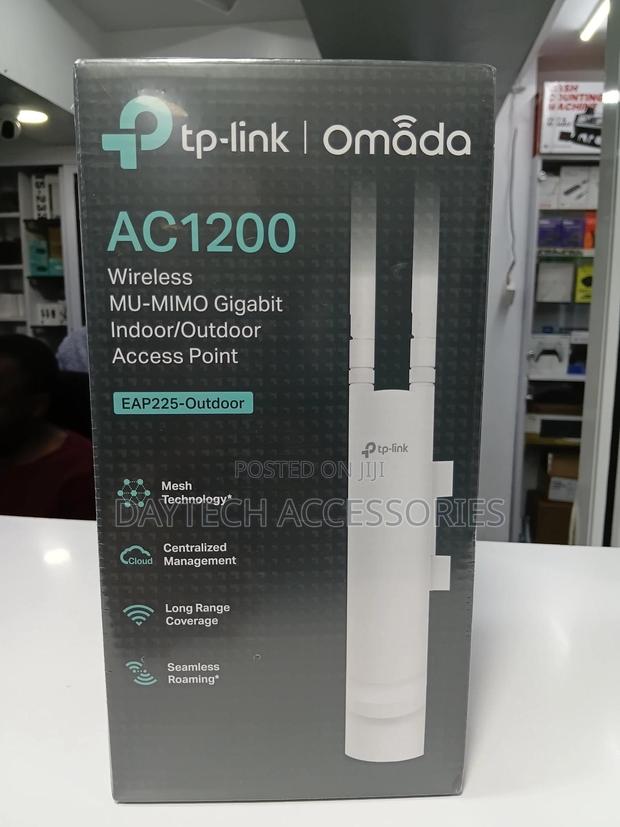 Tp-Link Eap225-Outdoor Indoor/Outdoor Dual-Band Wi-Fi Access Point
