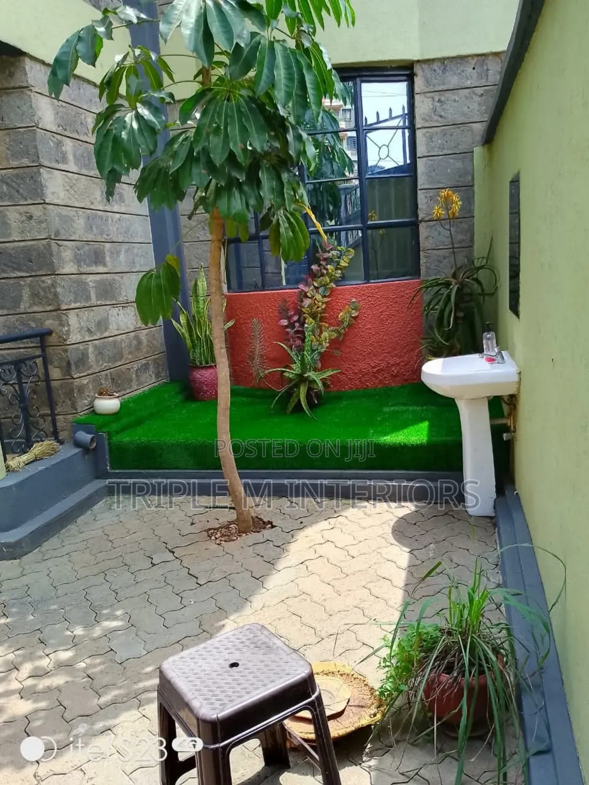 Realistic Artificial Grass 25mm