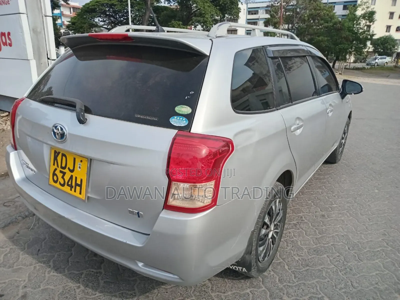 Toyota Corolla Fielder 2016 Silver