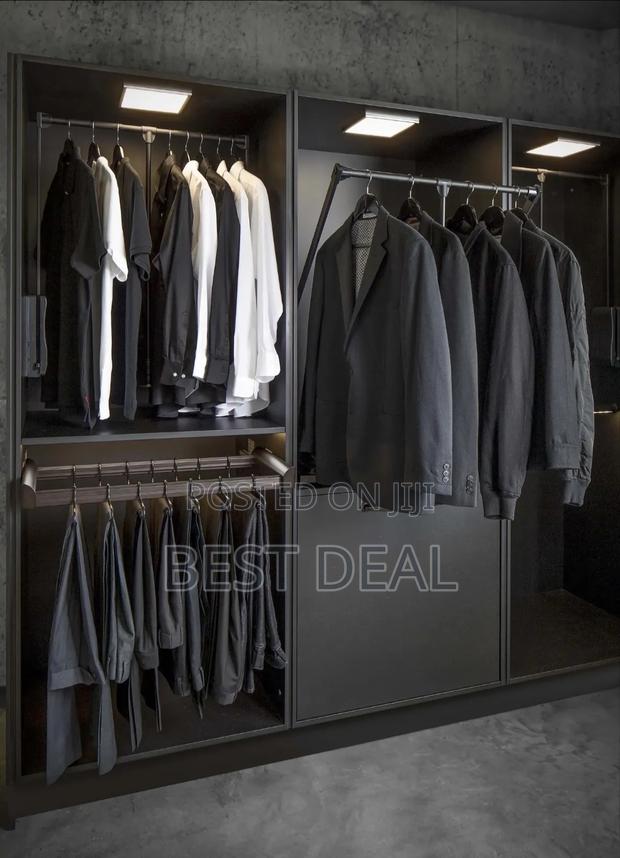 Pull Down Hangers - thumbnail 2