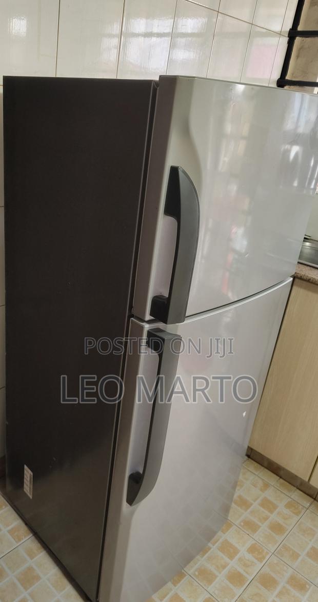Samsung Top Mount Refrigerator - thumbnail 2