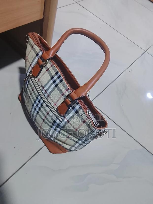 Mtumba Hand Bags - thumbnail 2