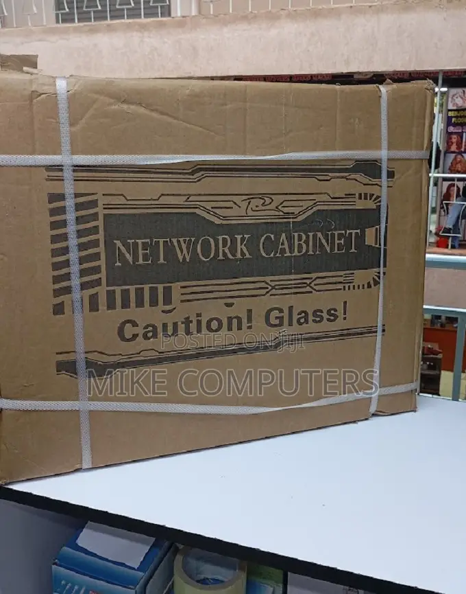 6u Wall Mounted Network Cabinet Withglass Door Steel Enclosure