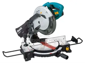 Makita Compound Miter Saw