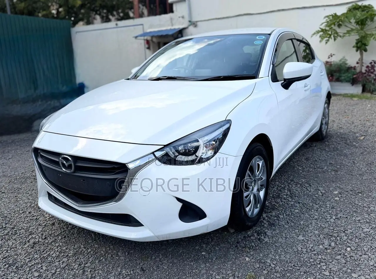 Mazda Demio 2019 White