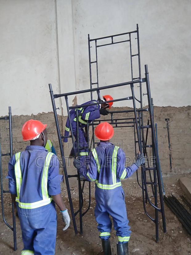 Modular Scaffolding Ladder