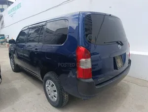 Toyota Probox 1.5 Hybrid DX Comfort 2019 Blue