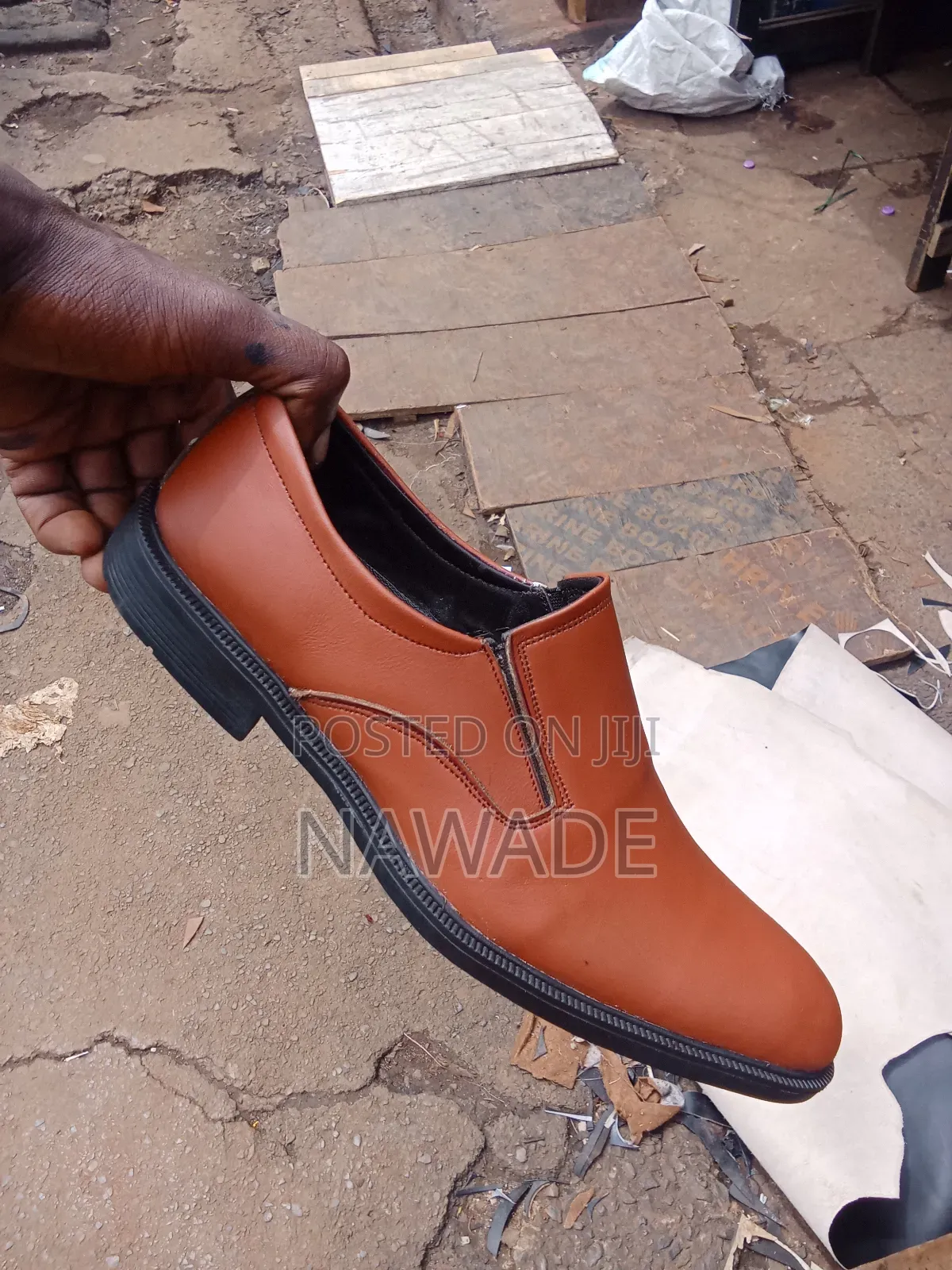 Men’S Formal Shoes – Durable Leather (Available in Different Designs)