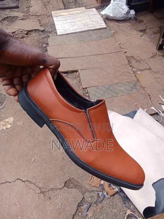 Men’S Formal Shoes – Durable Leather (Available in Different Designs) - thumbnail 2