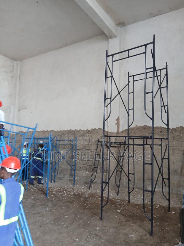 Easy to Connect Scaffold Ladders - thumbnail 2