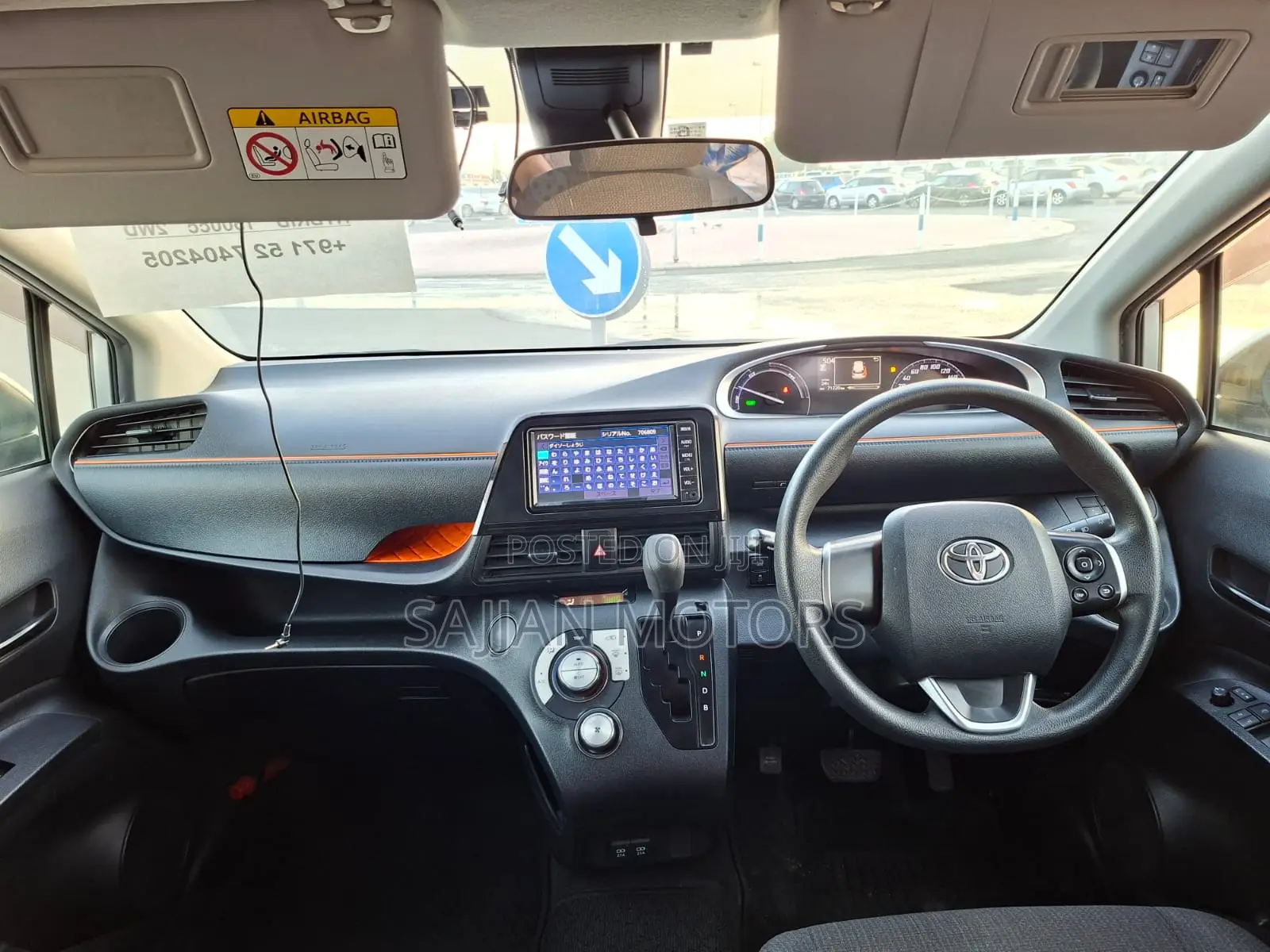 Toyota Sienta 1.5 AWD 2019 Silver