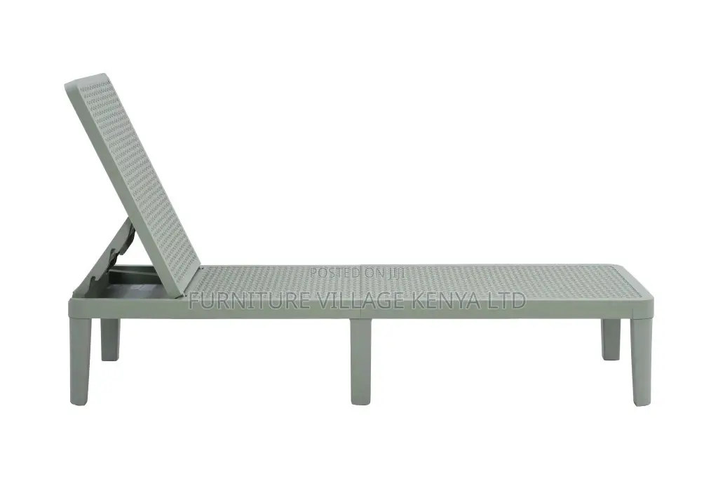 Outdoor Chair; Moder Relaxing Outdoor Chair