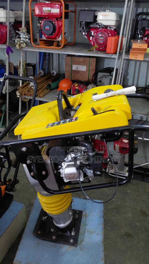 Heavy Duty Honda Powered Tamping Rammer Machine . - thumbnail 3