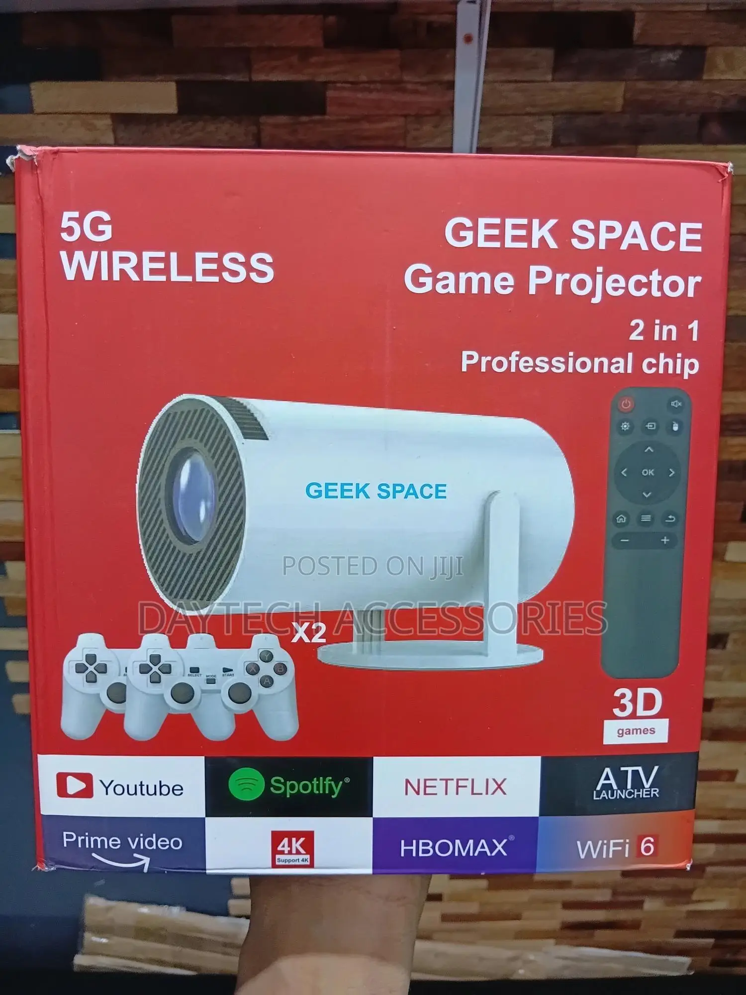 This Is a Geek Space 2-in-1 Game Android Projector.