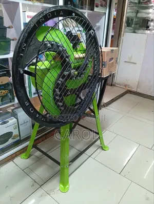3 Blade Chaff Cutter at 33,999