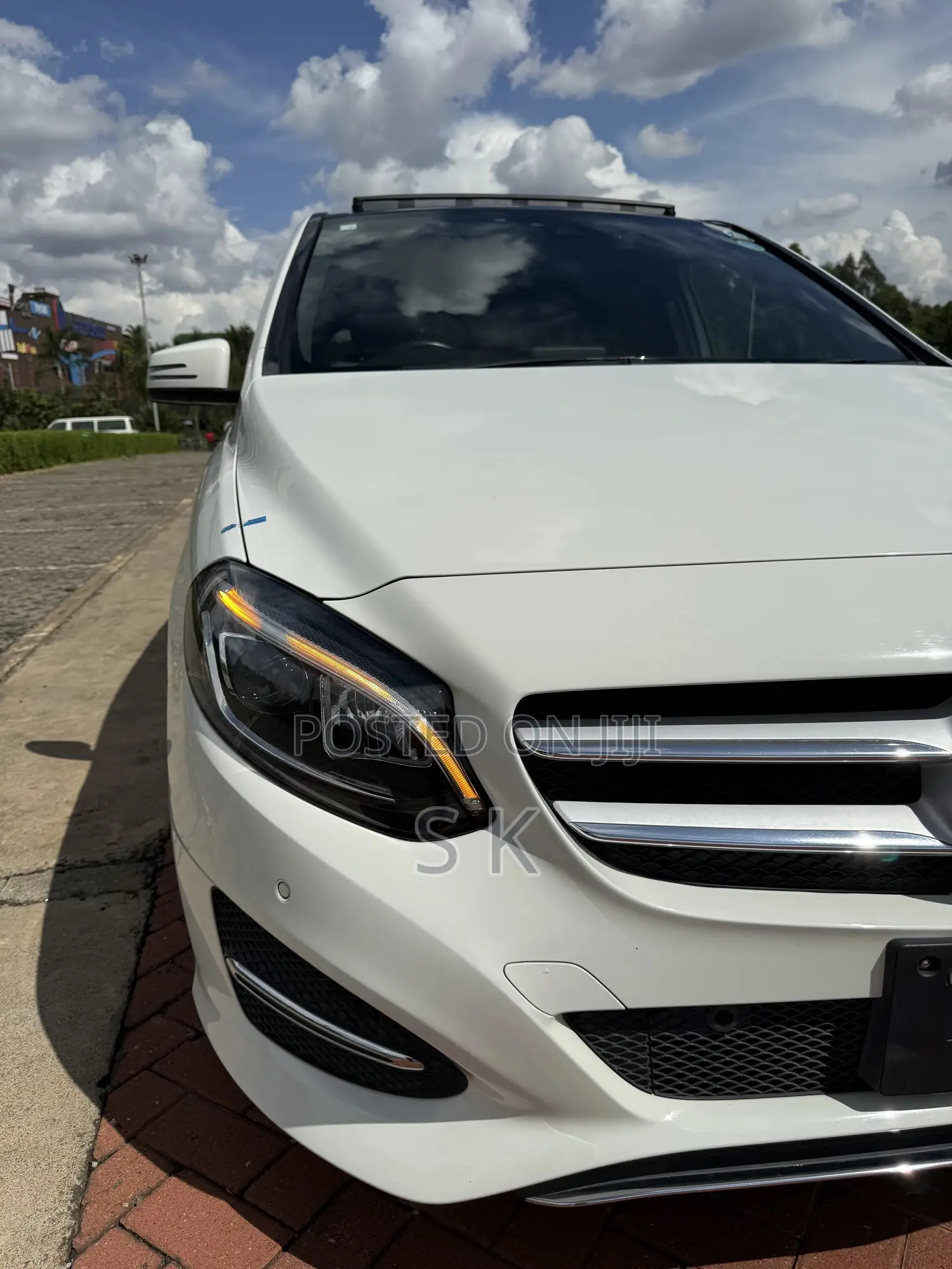 Mercedes-Benz B-Class B180 Petrol 2018 White
