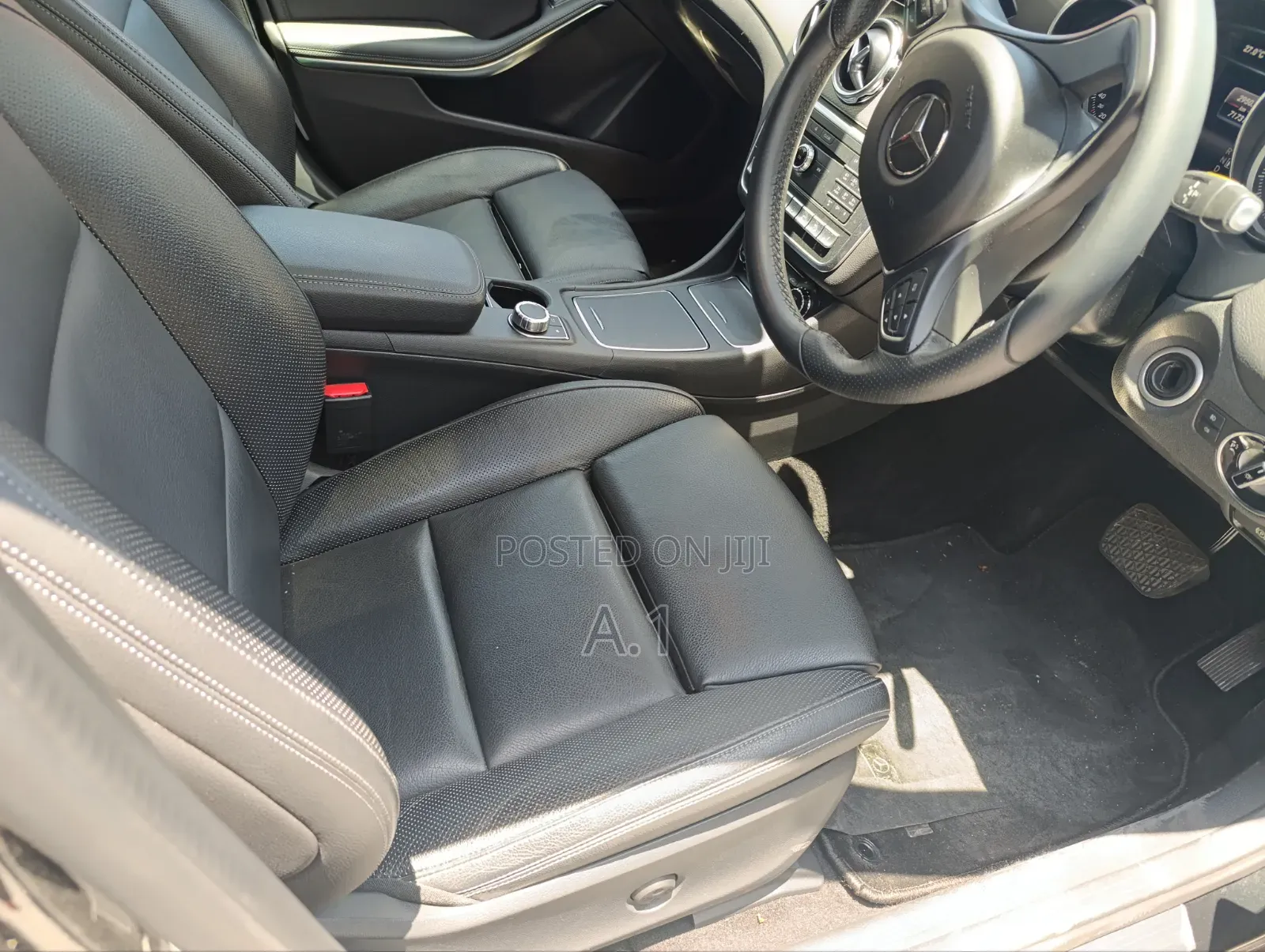 Mercedes-Benz GLA-Class 2019 Black