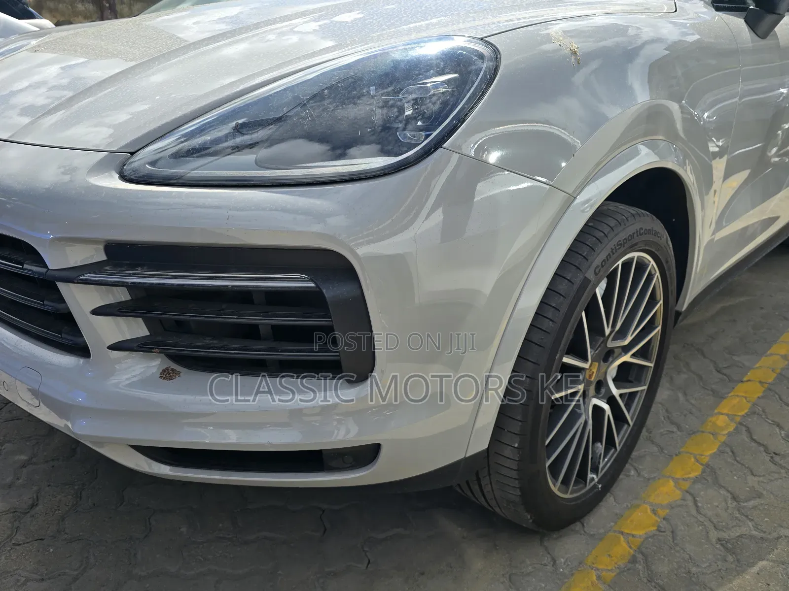 Porsche Cayenne Base AWD 2020 Ivory