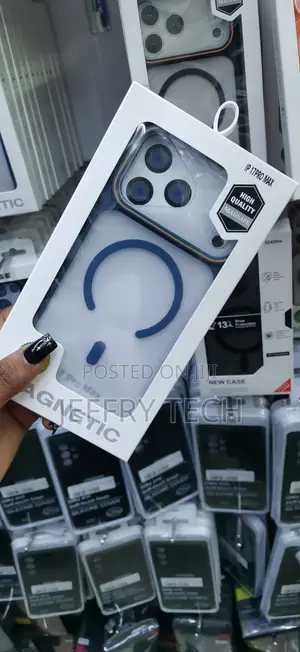 Magnetic Phone Case Compatible With the iPhone 17 Pro Max