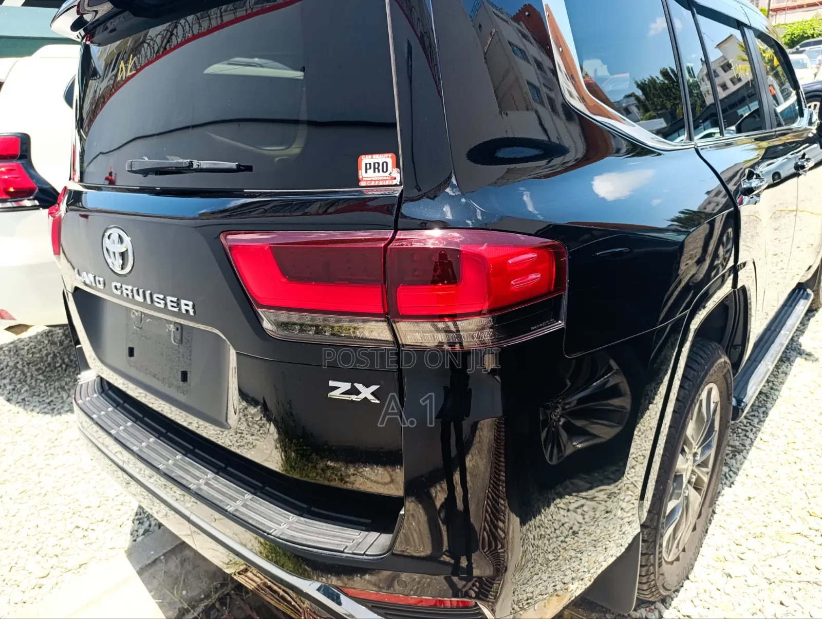 Toyota Land Cruiser LC300 2023 Black