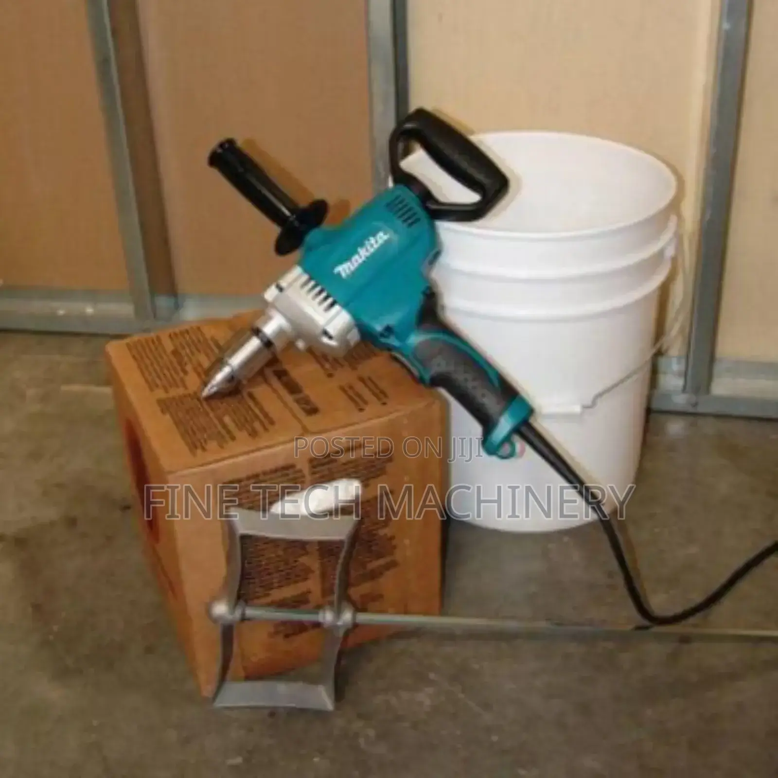 Makita Paint Mixer