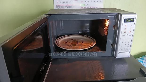 Fridge and Microwave for Sale at 14500ksh - thumbnail 5
