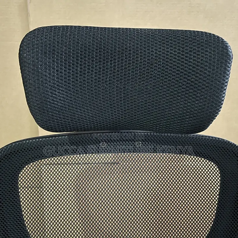 Ergonomic Swivel Mesh Arm Desk Chair