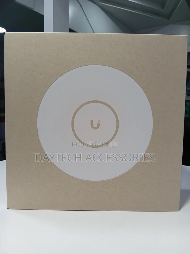 Ubiquiti Unifi 6 Wi-Fi Pro Access Point - thumbnail 2