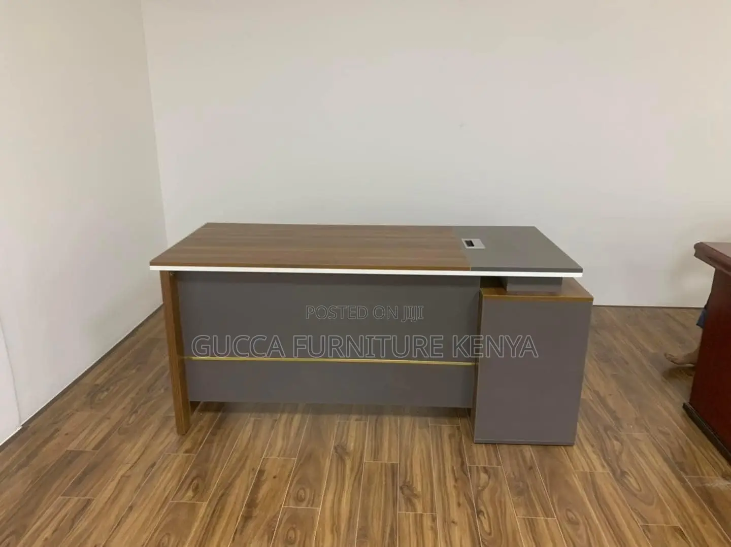 1.8m Ergonomic L-Shaped Office Executive Desk