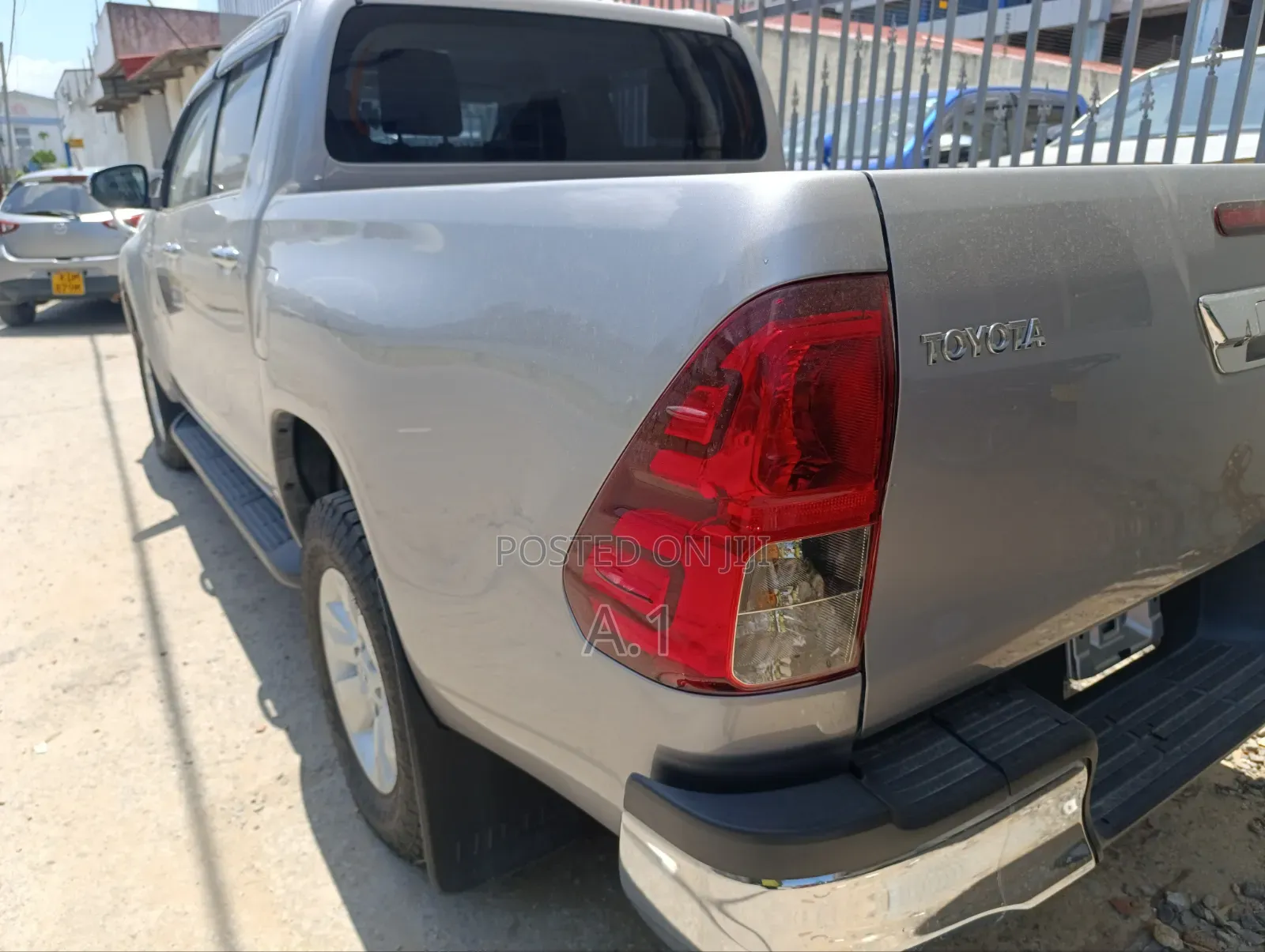 Toyota Hilux Revo Double Cab Deisel 2.4 RWD 2019 Silver